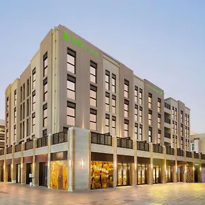 Ibis Styles Gold District ドバイ